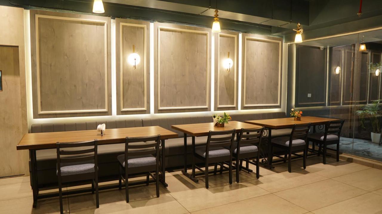 Hotel The Onyx Nagpur Exterior foto